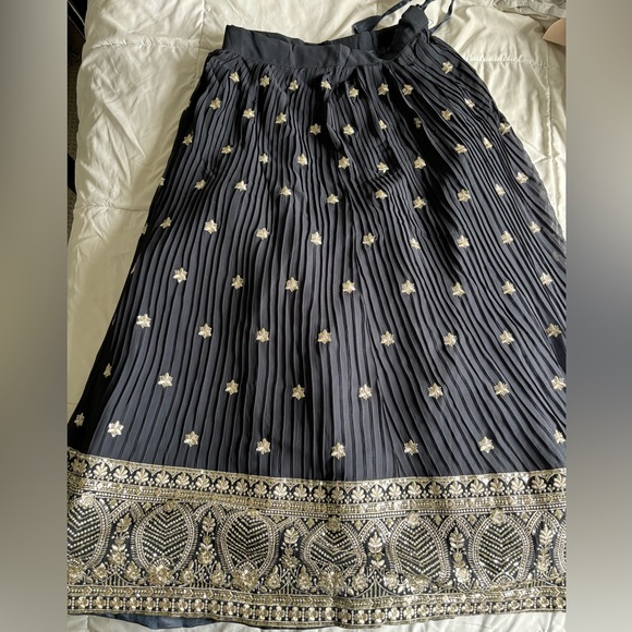 Indian Lehengha - Navy Blue and silver Lengha - Picture 6 of 8